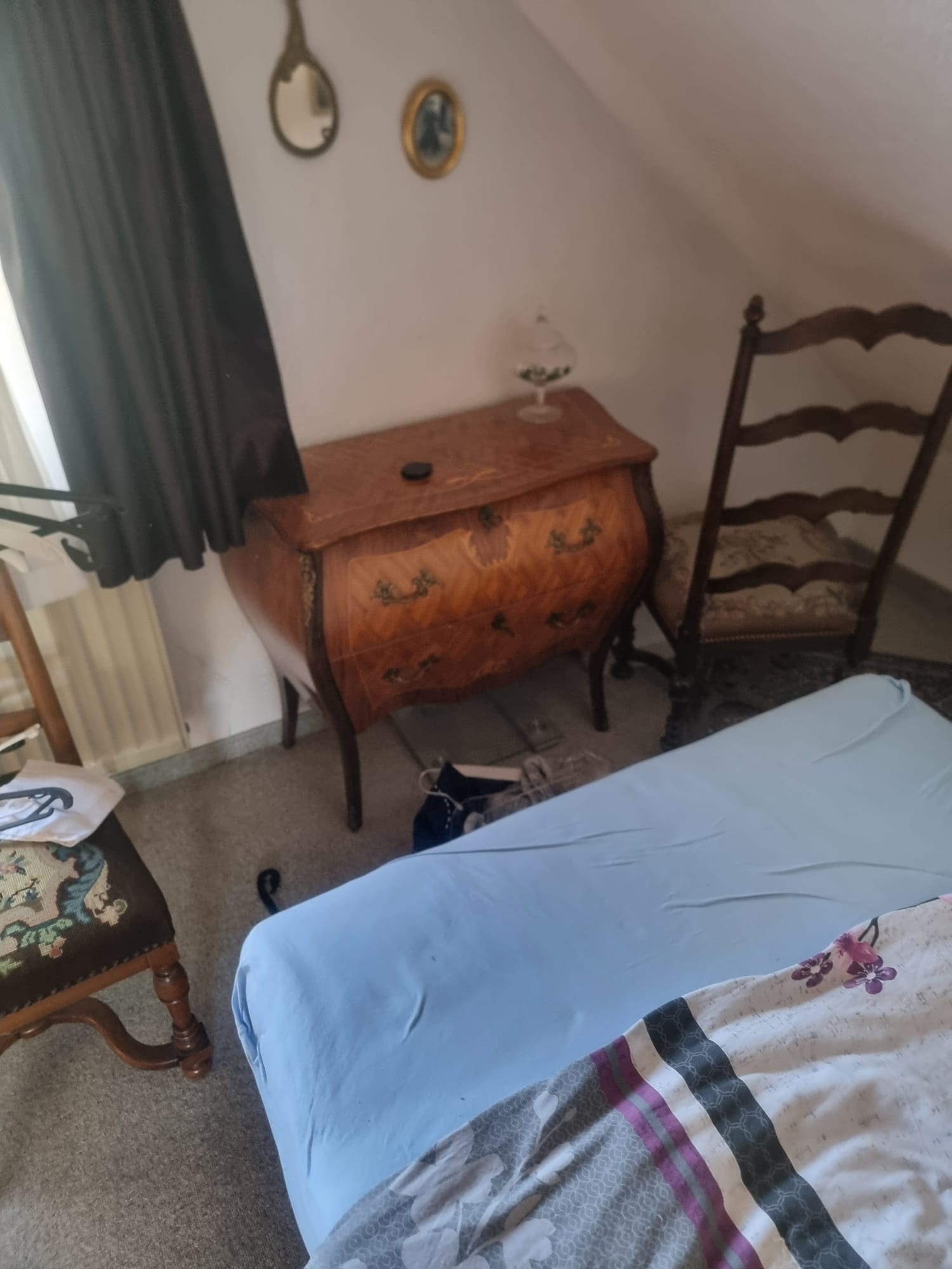 Wohnungsräumung nach einem Todesfall: Was Angehörige wissen müssen